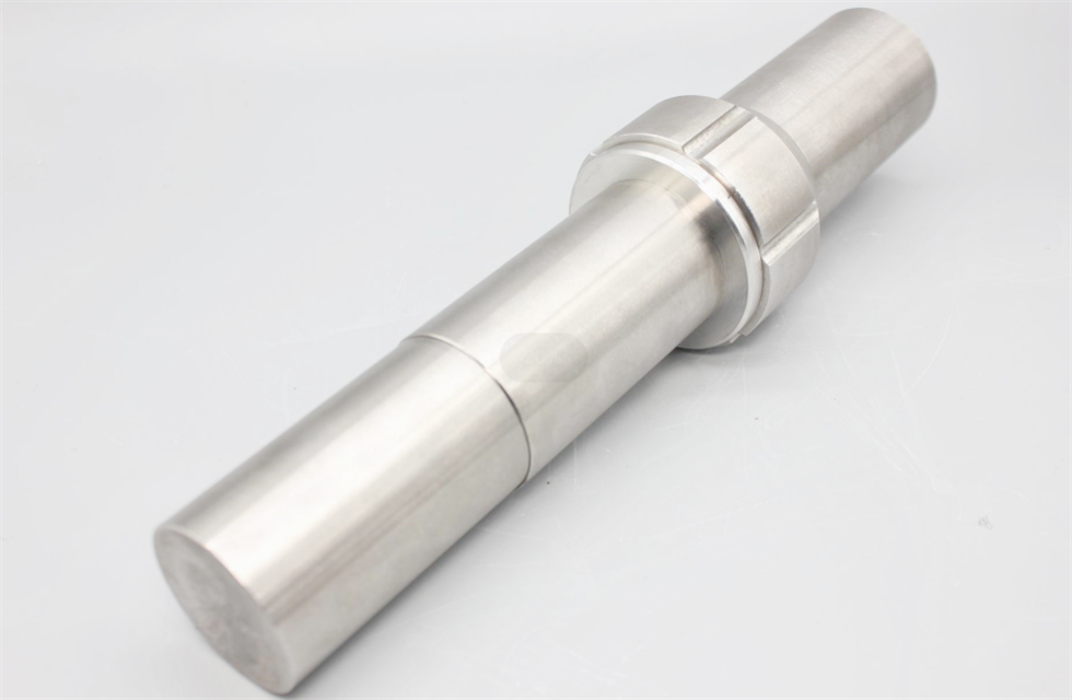 Tungsten container for transport of FDG