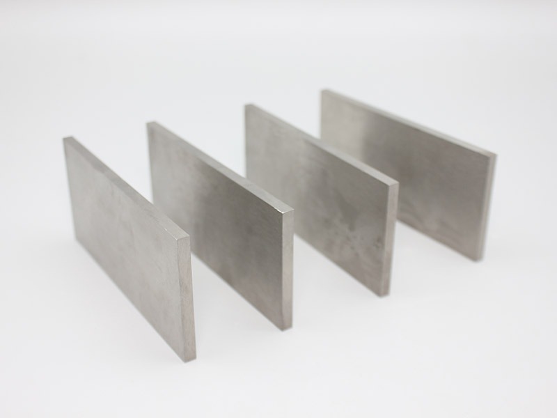 Tungsten plate for counterbalance weight